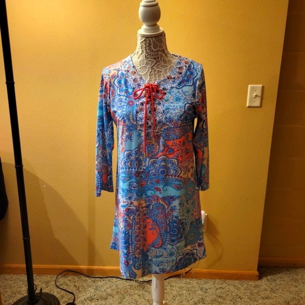 Vibrant Colorful 3/4 Sleeve Tunic Dress with Mandarin Collar